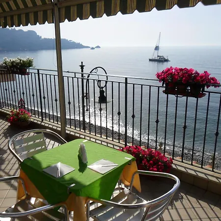 Bed and breakfast Miramare